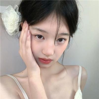 动态漫画·我在末世捡属性